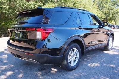 2027 Ford Explorer Active w/200A Pkg