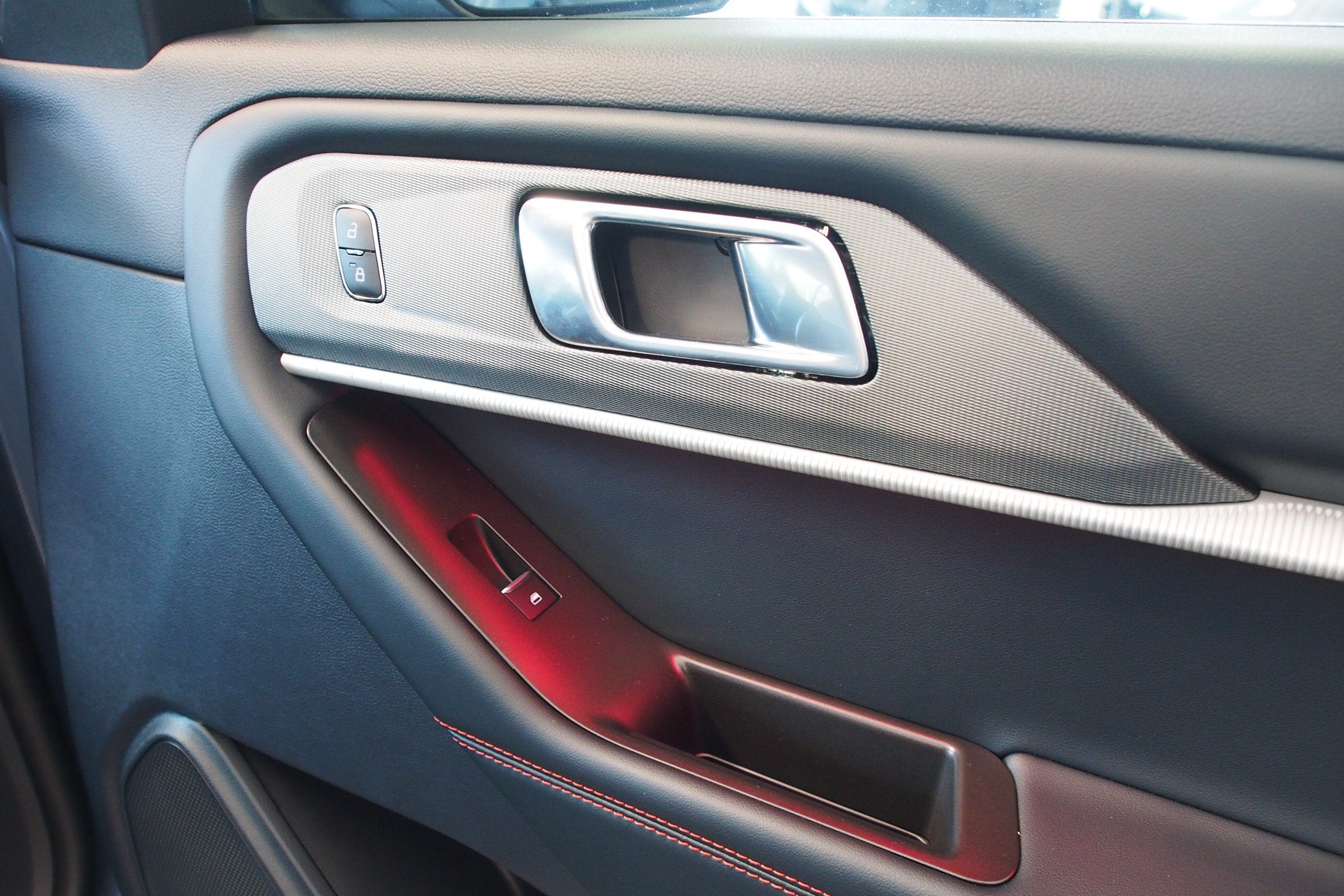 2026 Ford Explorer ST-Line - Crossroads Courtesy Demo
