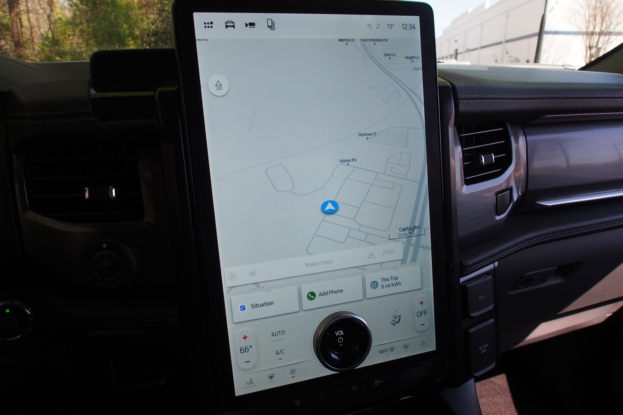 2024 Ford F-150 Lightning Flash