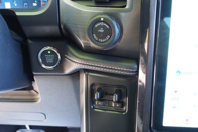 2025 Ford F-150 Lightning Platinum