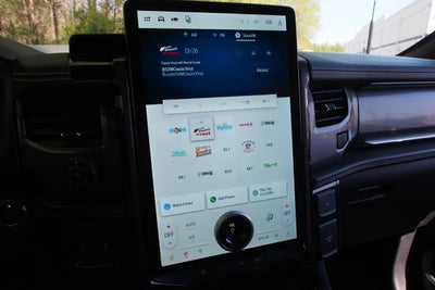 2025 Ford F-150 Lightning Platinum