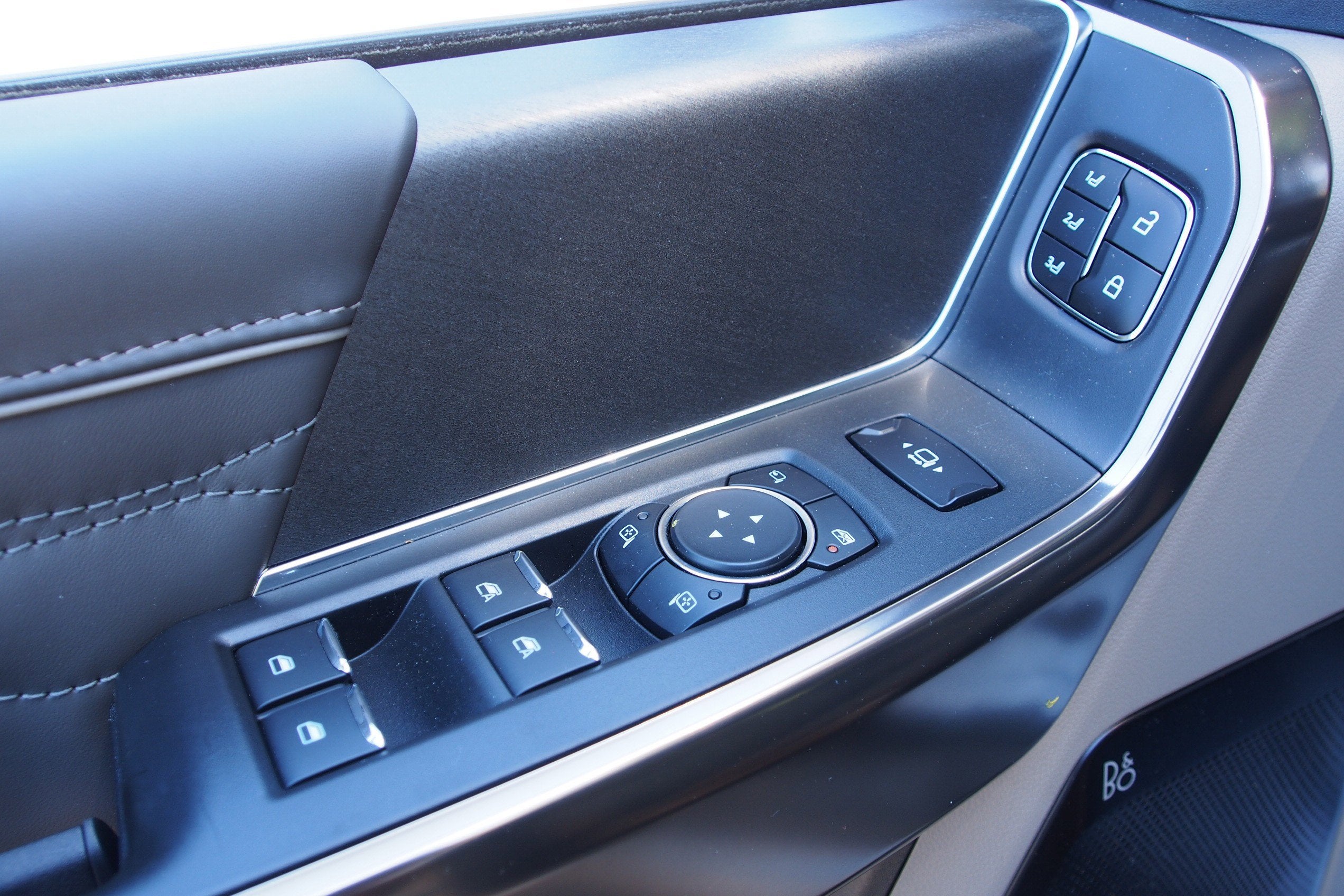 2026 Ford Super Duty F-350 DRW Platinum