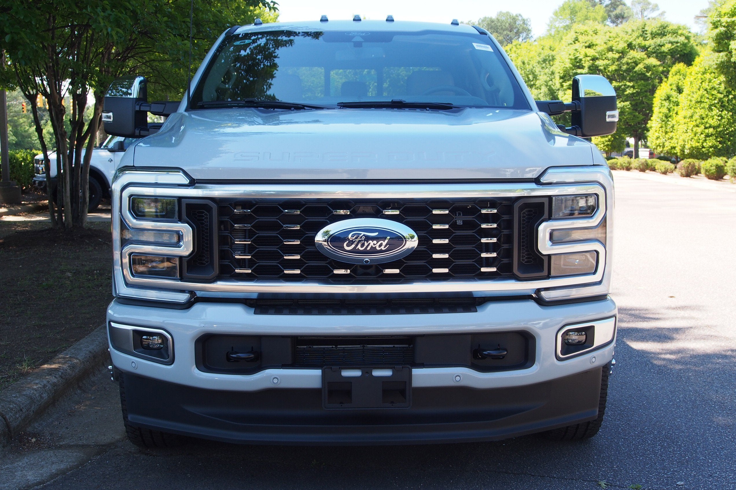 2026 Ford Super Duty F-350 DRW Platinum