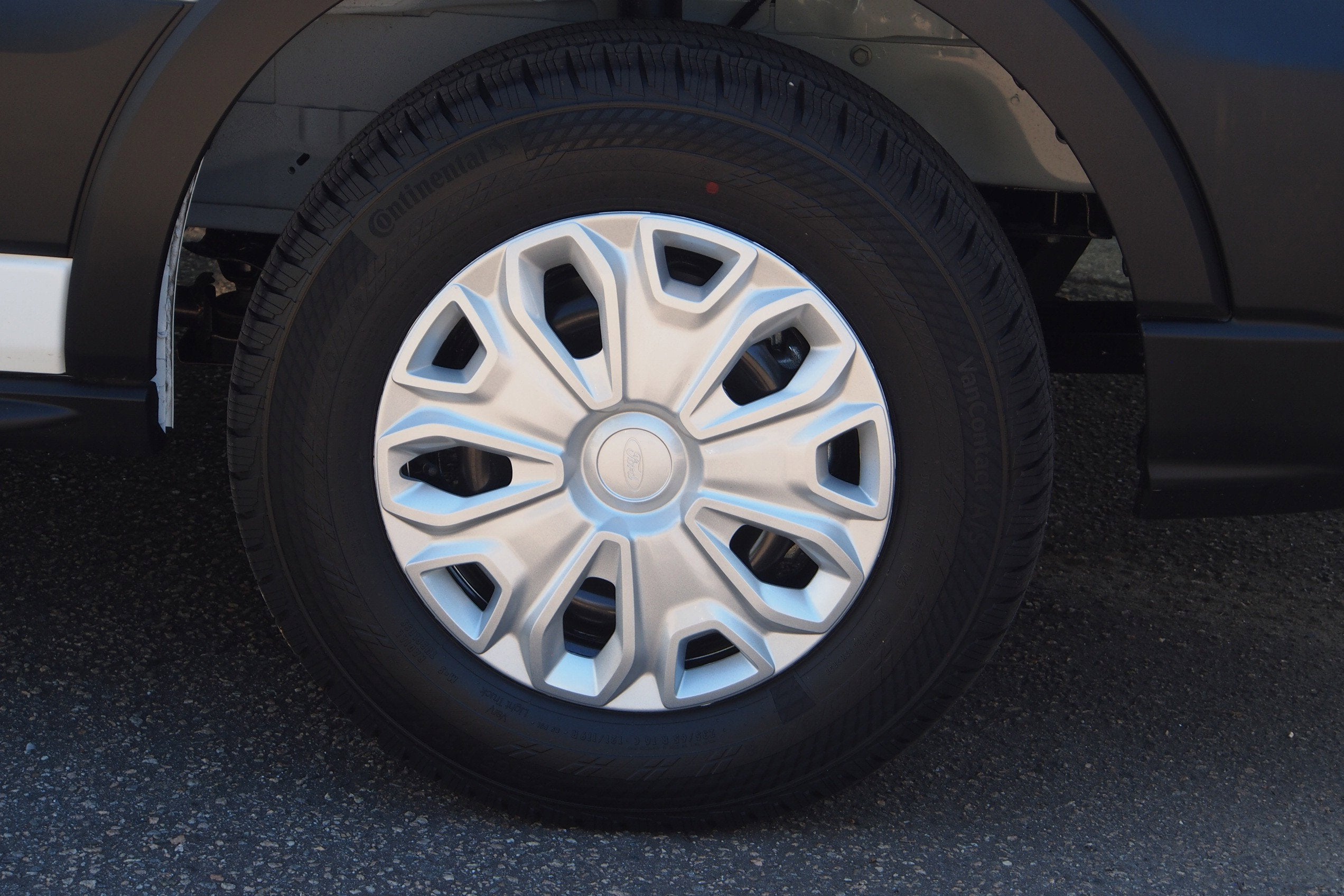 2026 Ford Transit Cargo Van Base