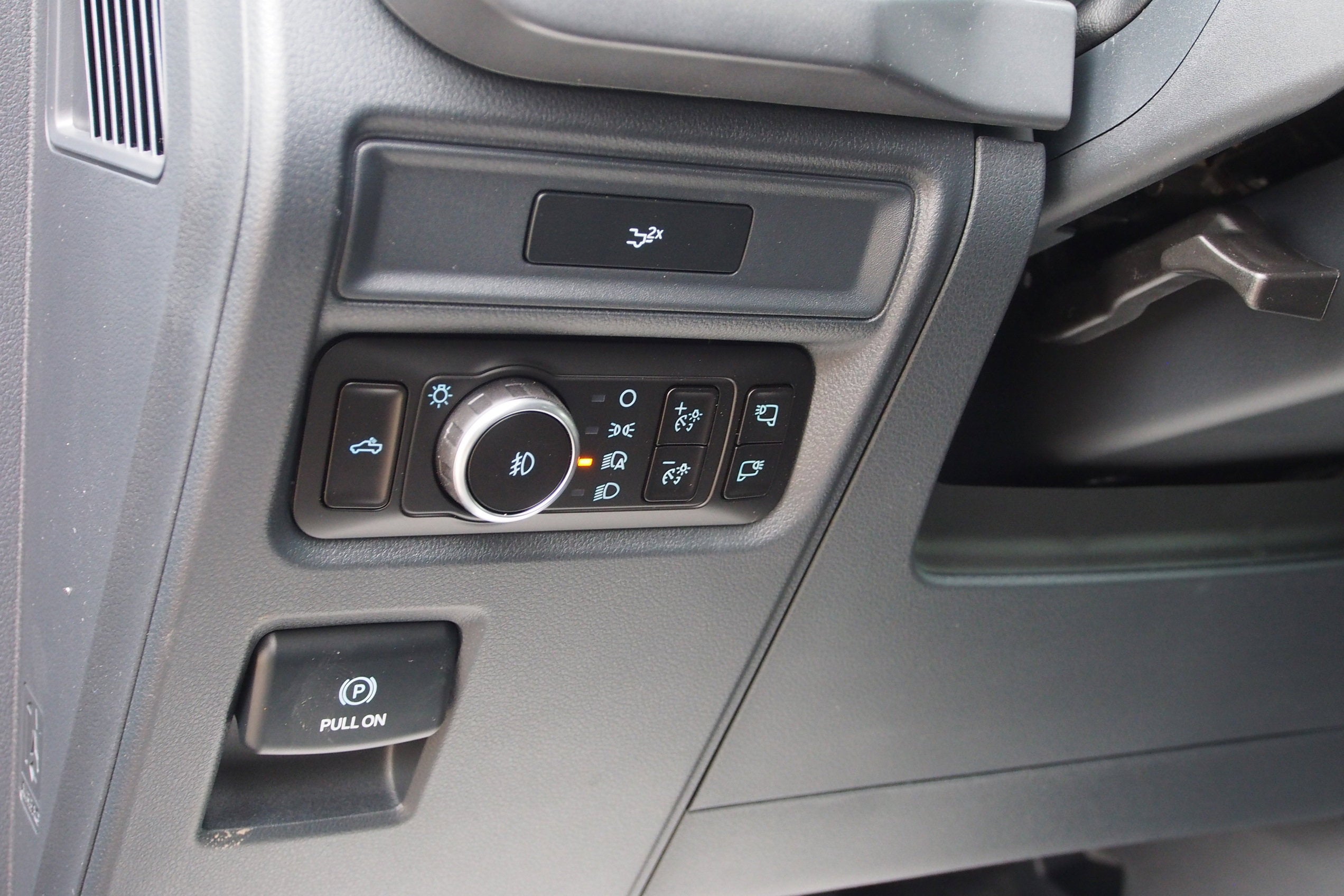 2026 Ford F-150 XLT - Crossroads Courtesy Demo
