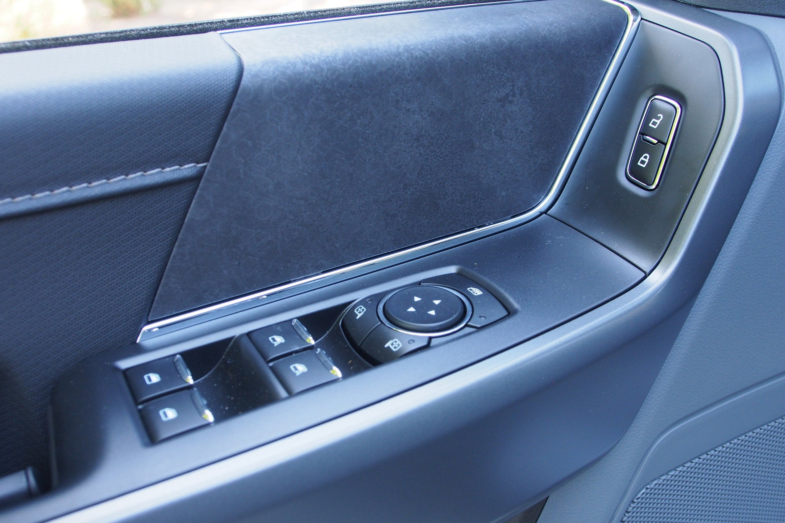 2025 Ford F-150 XLT - Crossroads Courtesy Demo