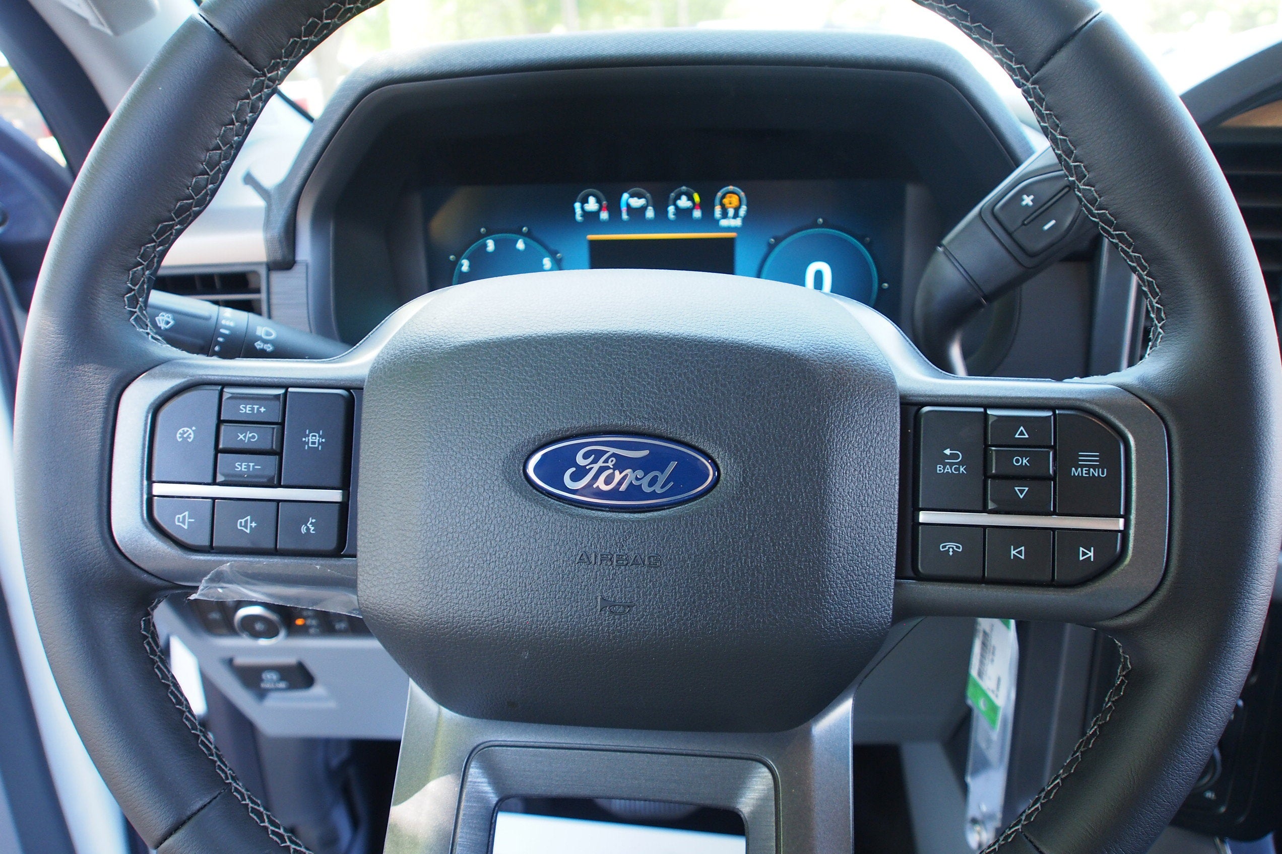 2025 Ford F-150 XLT - Crossroads Courtesy Demo