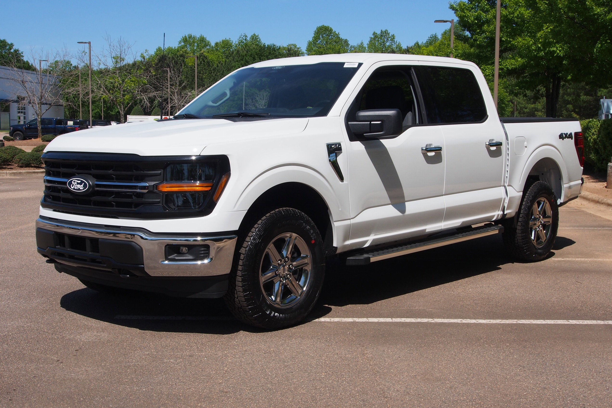 2025 Ford F-150 XLT - Crossroads Courtesy Demo
