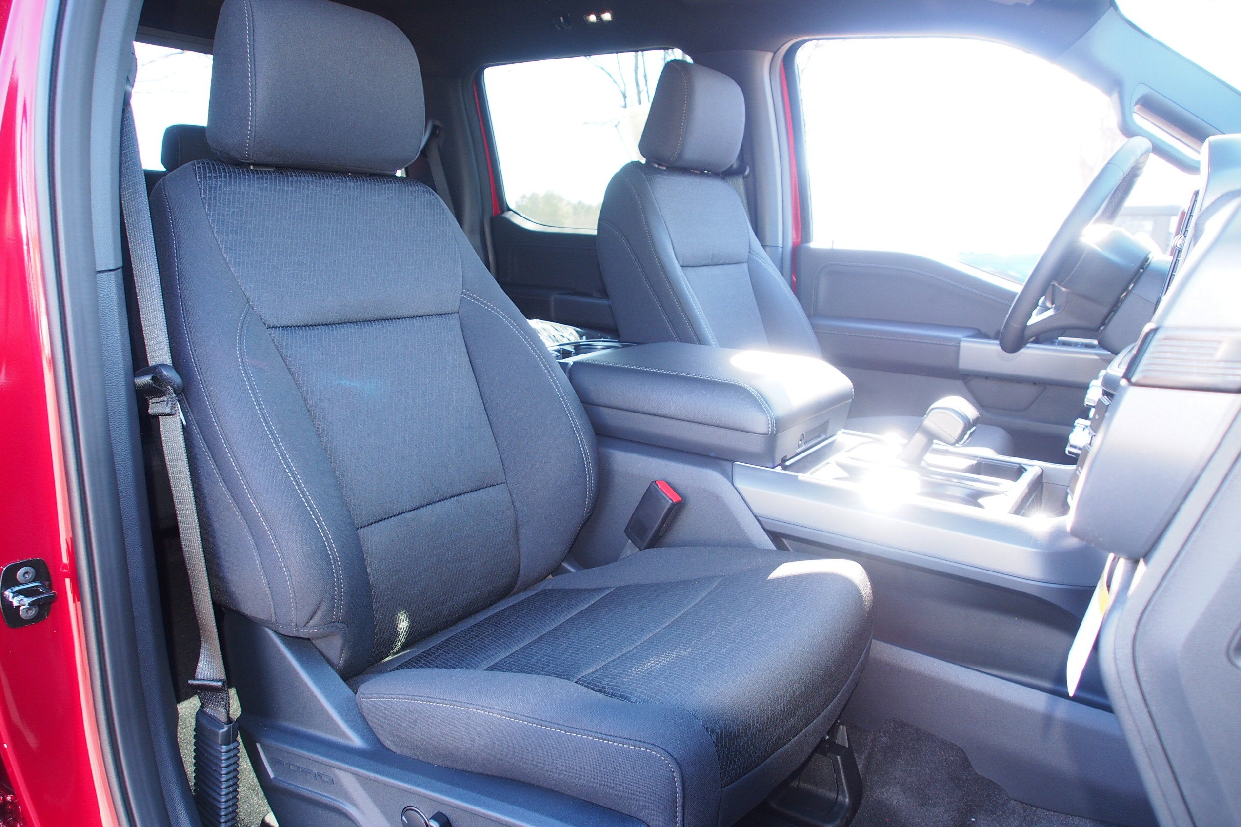2026 Ford F-150 XLT - Crossroads Courtesy Demo