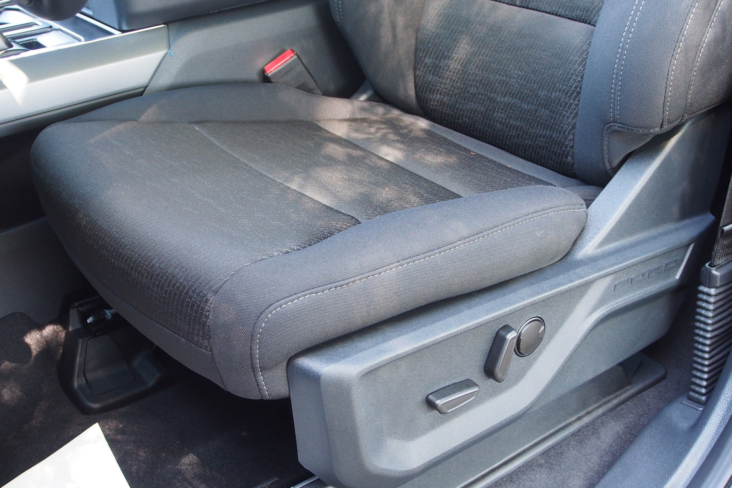 2026 Ford F-150 XLT - Crossroads Courtesy Demo