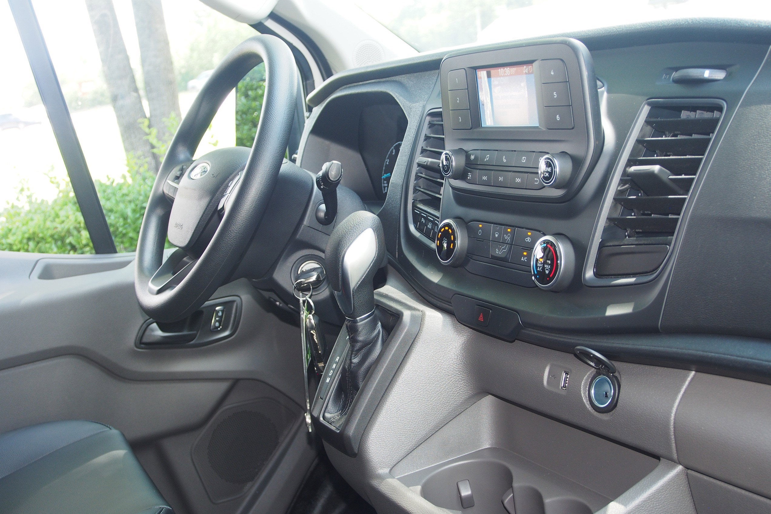 2025 Ford Transit Cargo Van Base