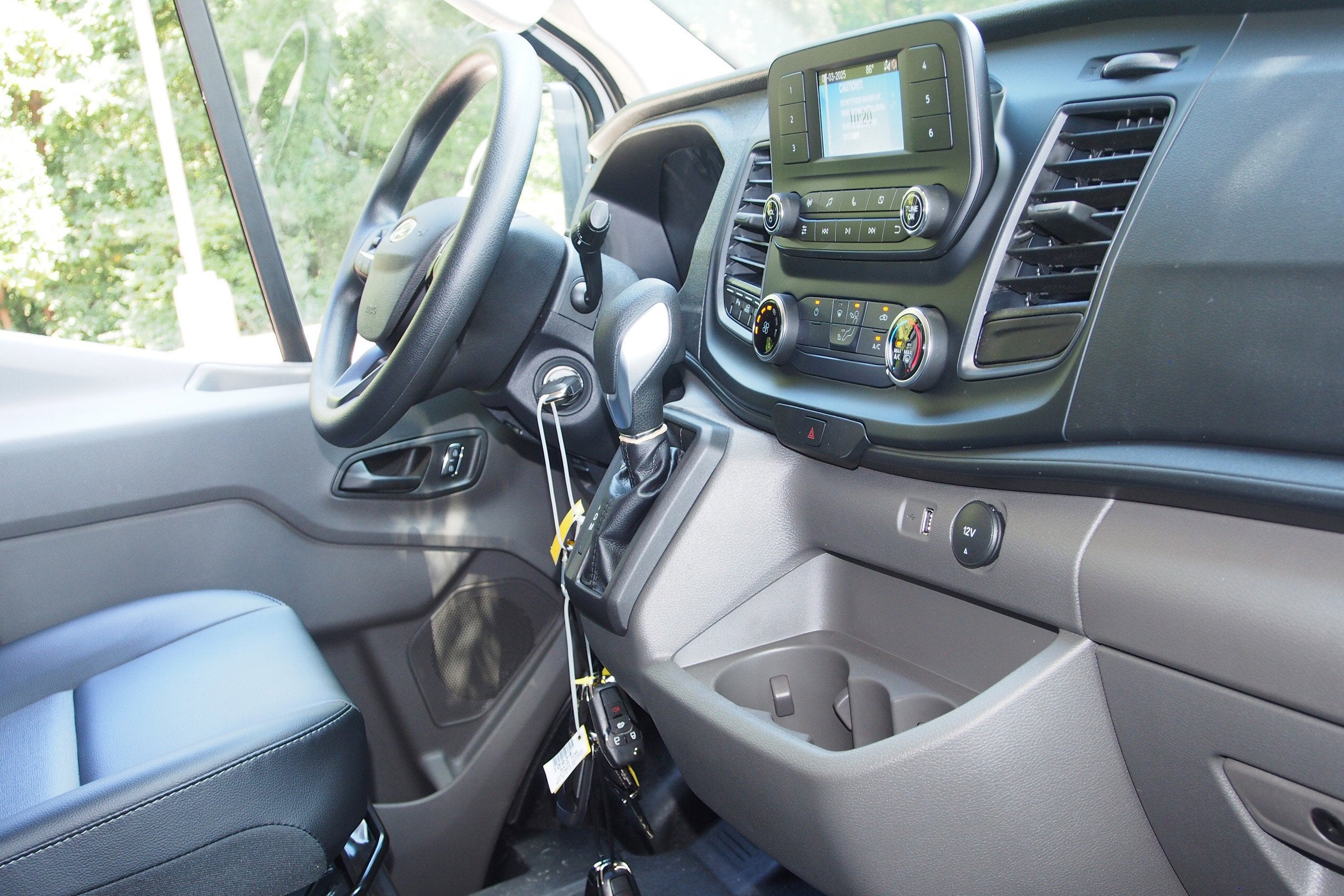 2025 Ford Transit Cargo Van Base