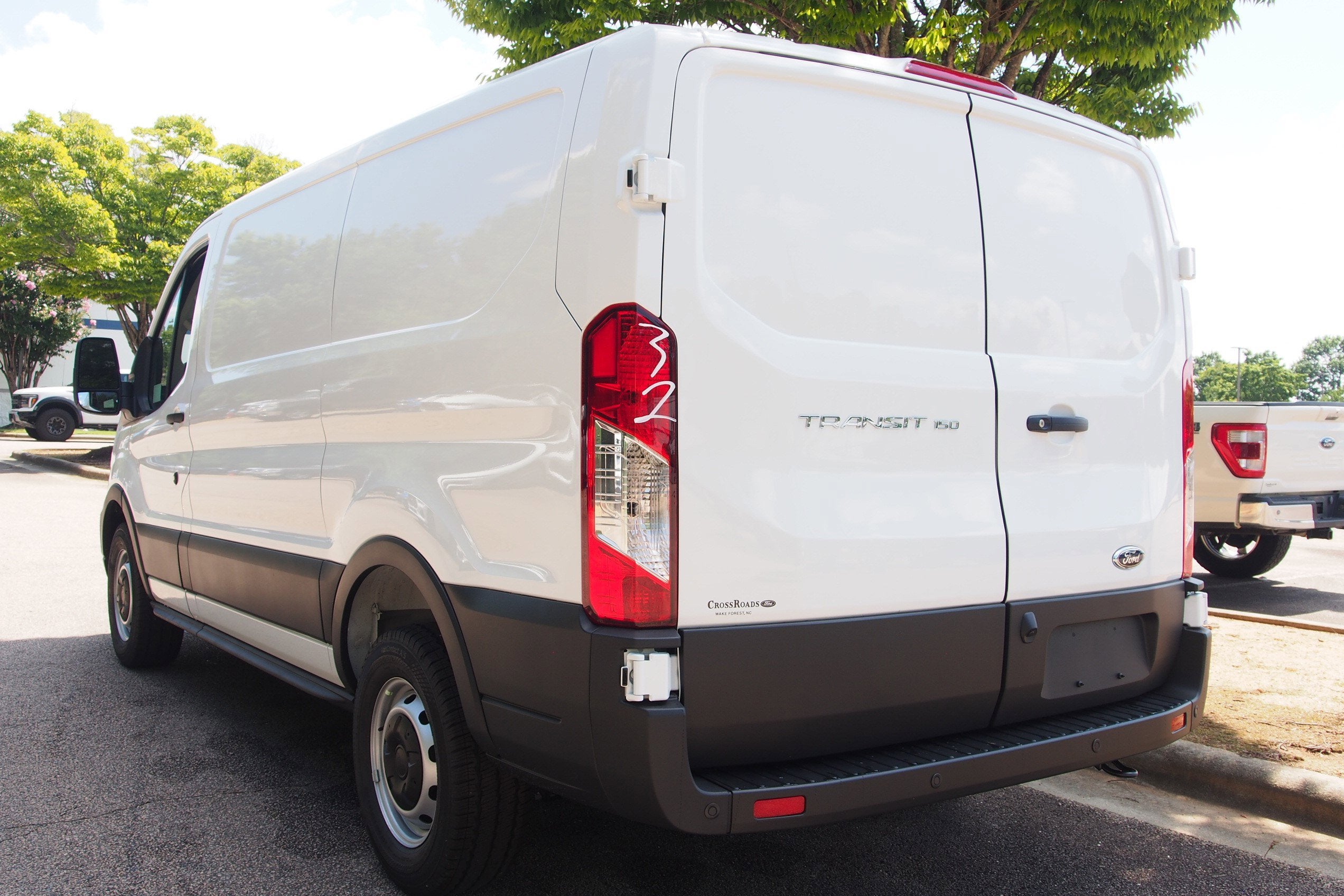 2025 Ford Transit Cargo Van Base