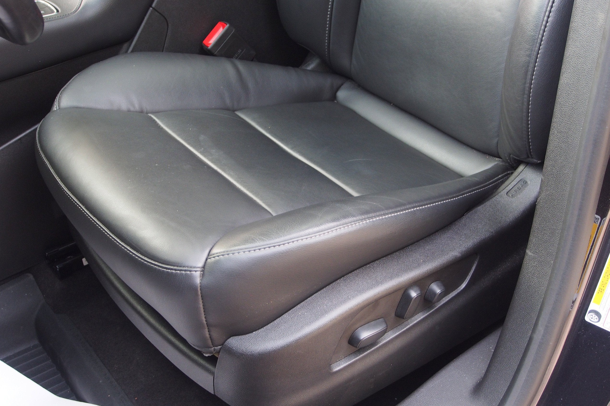 2023 Cadillac XT4 FWD Luxury