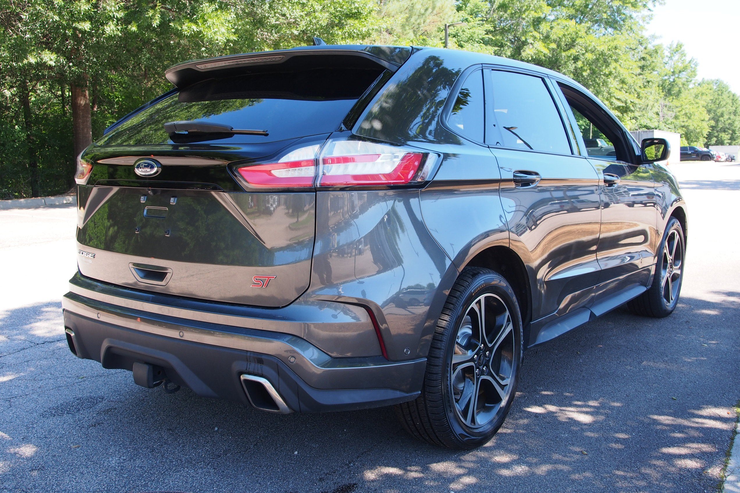 2019 Ford Edge ST