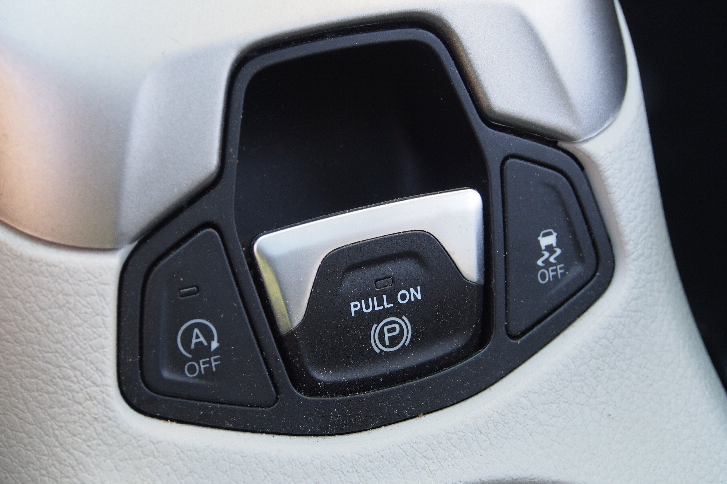 2020 Jeep Compass Latitude w/Sun/Wheel Pkg