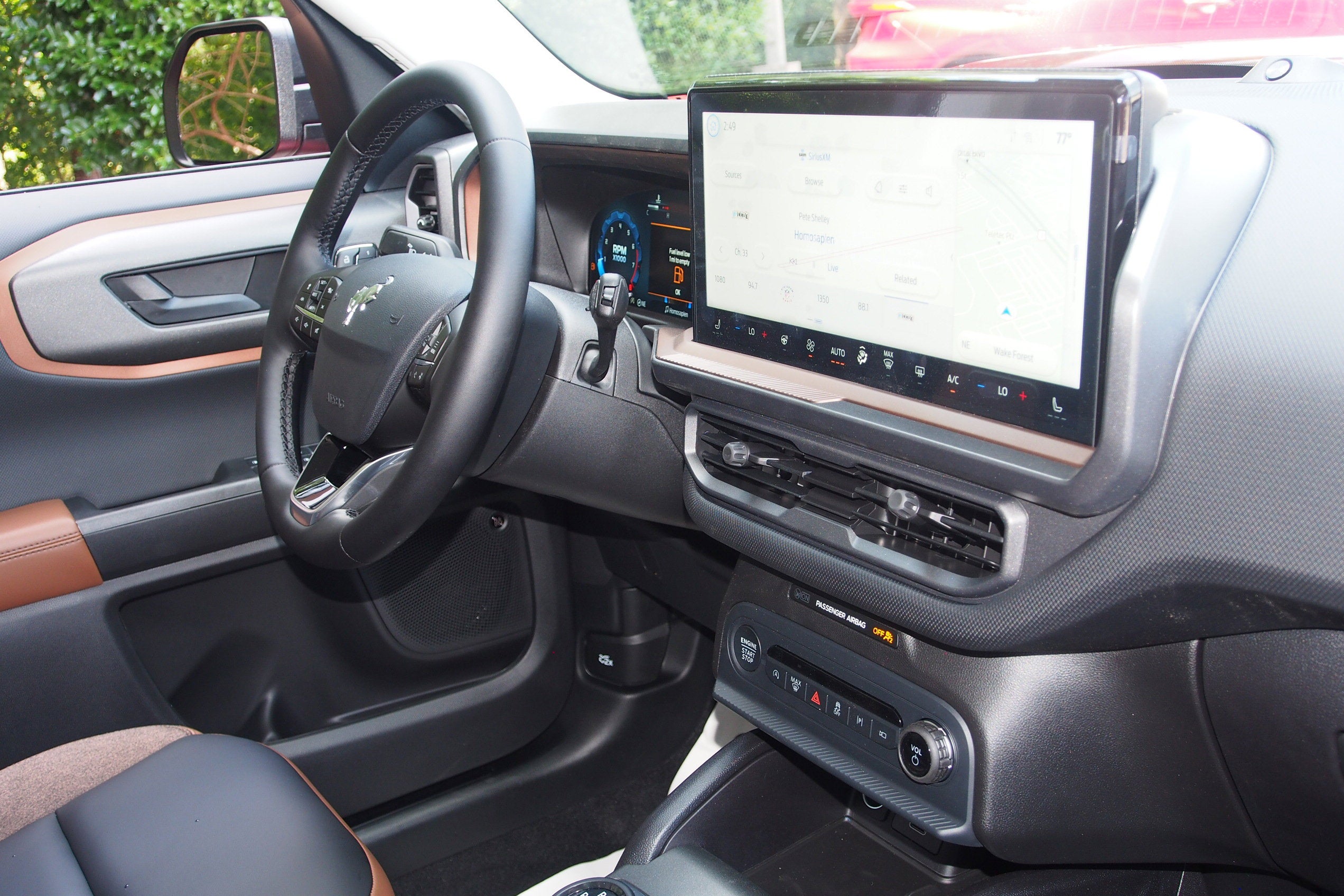 2025 Ford Bronco Sport Outer Banks - Crossroads Courtesy Demo