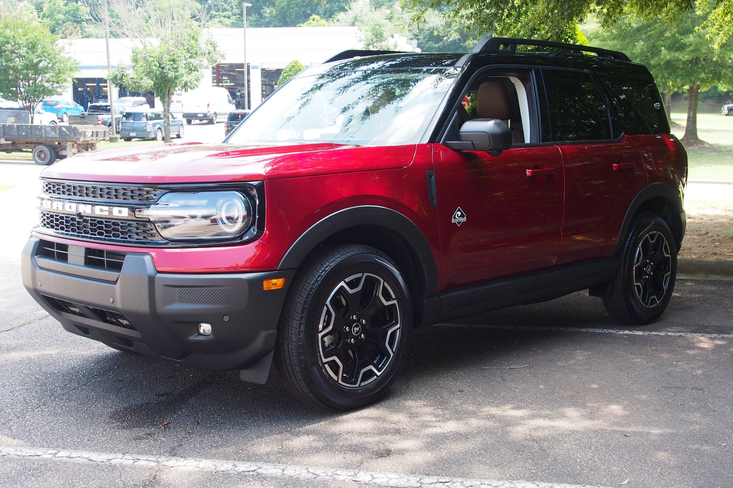 2025 Ford Bronco Sport Outer Banks - Crossroads Courtesy Demo