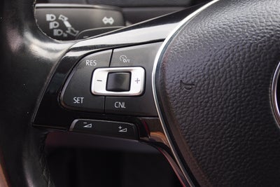 2017 Volkswagen Golf SE