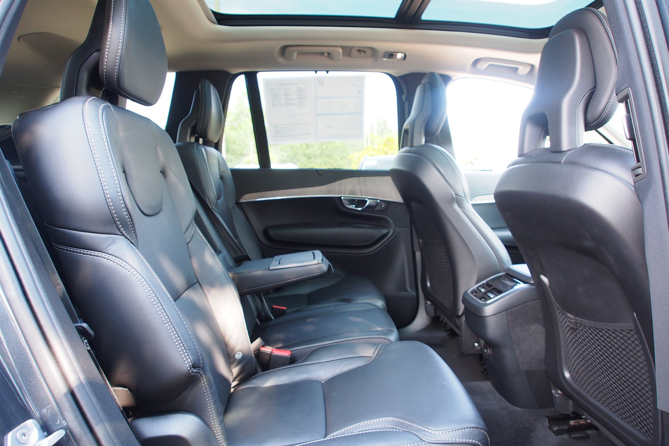 2022 Volvo XC90 Inscription