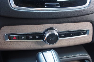 2022 Volvo XC90 Inscription