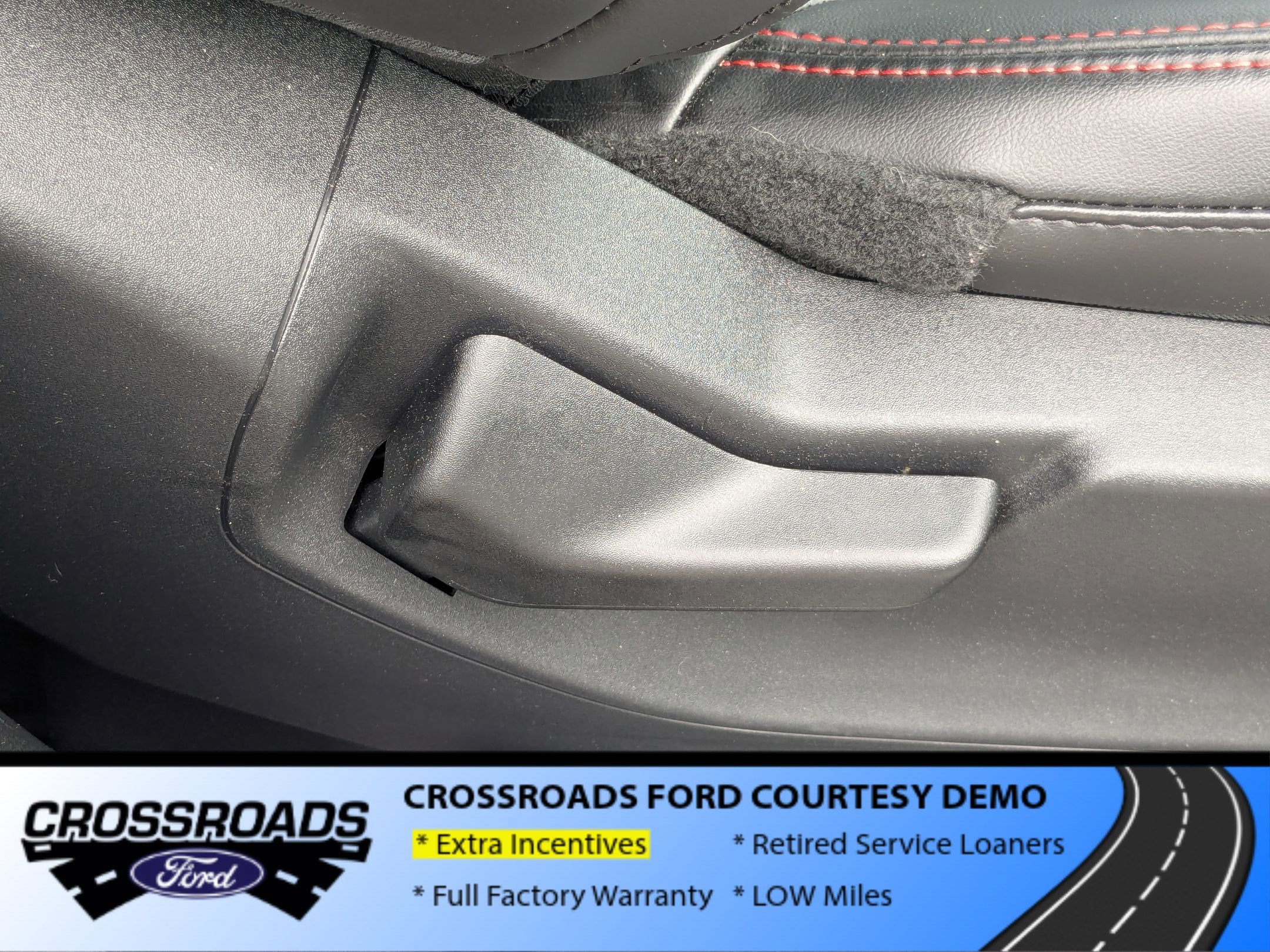 2025 Ford Escape ST-Line - Crossroads Courtesy Demo