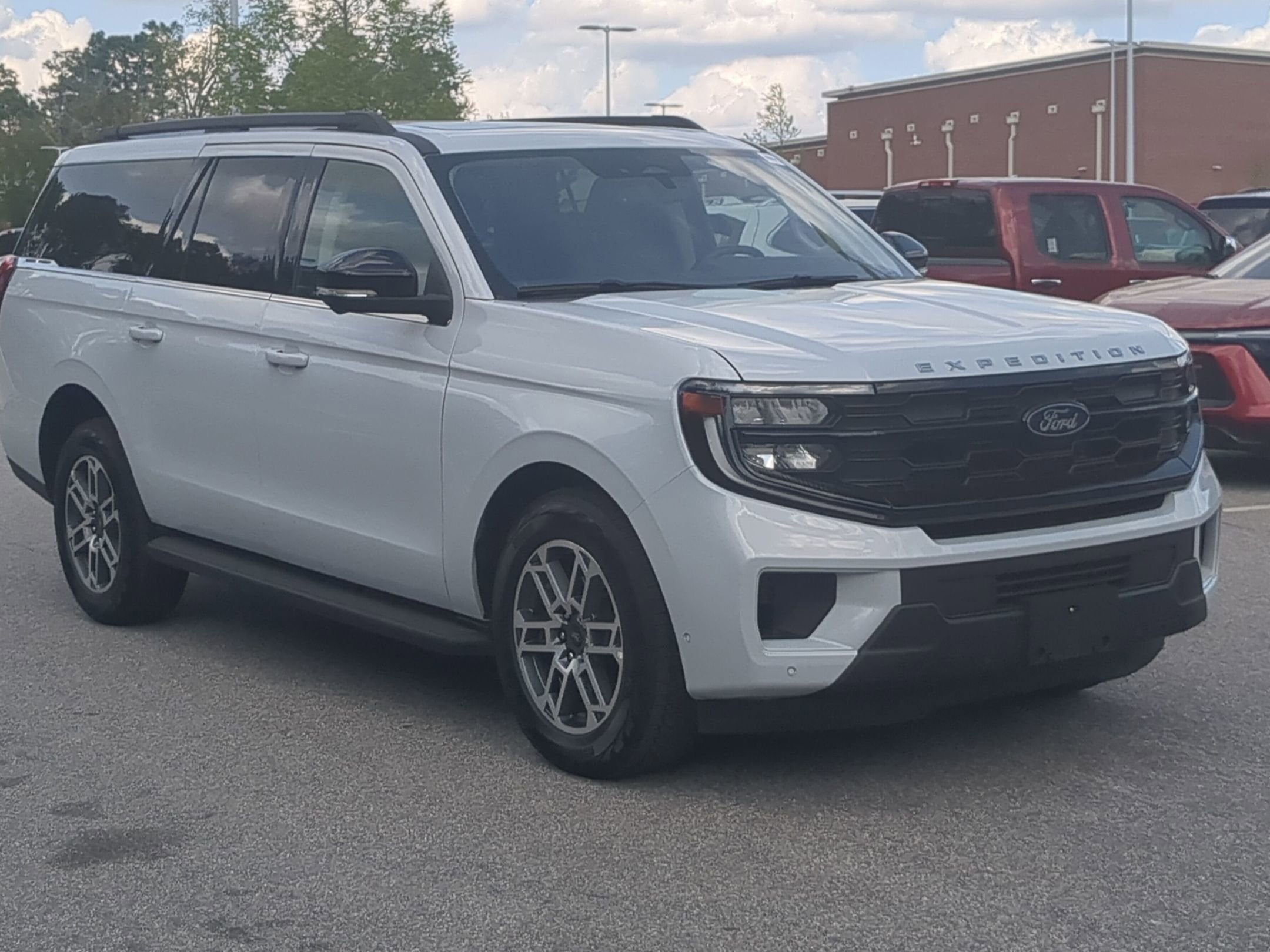 2025 Ford Expedition Max Active