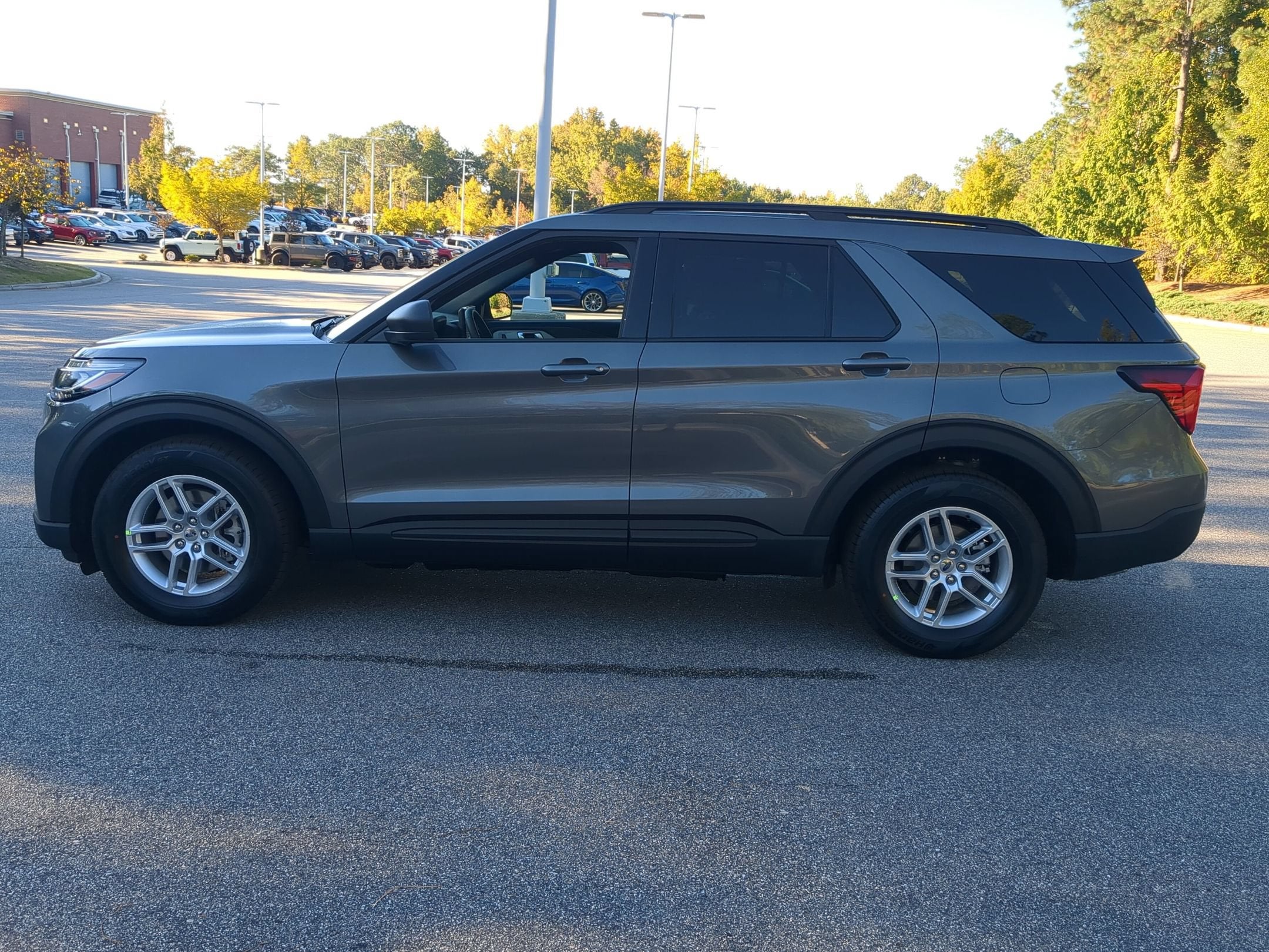2027 Ford Explorer Active