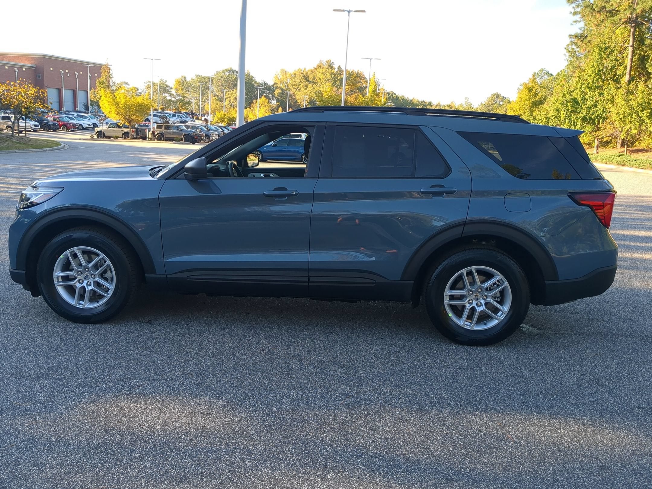 2027 Ford Explorer Active