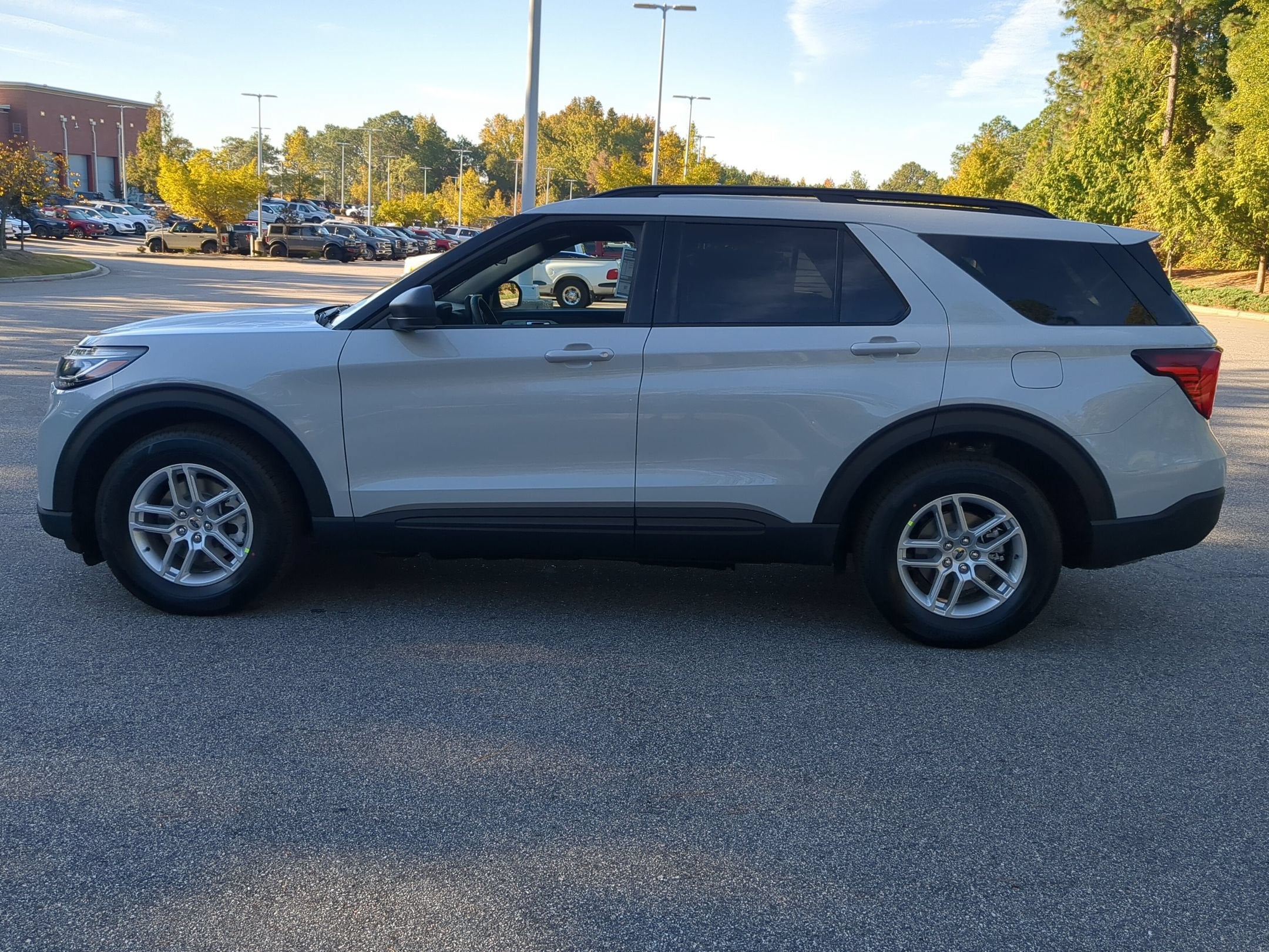 2027 Ford Explorer Active