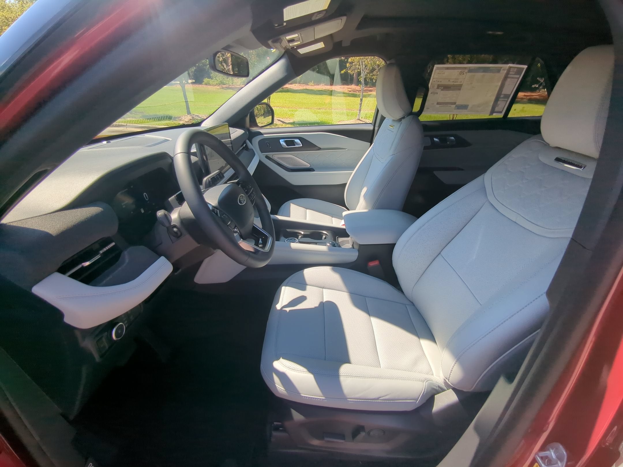 2027 Ford Explorer Platinum