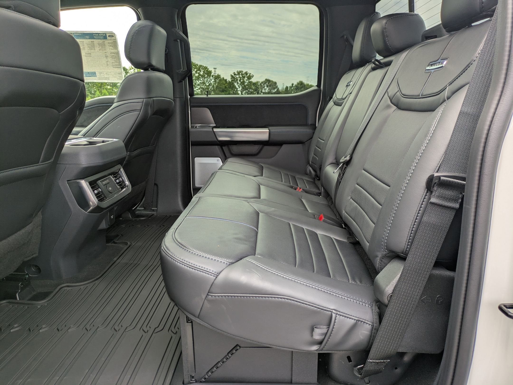 2026 Ford Super Duty F-250 SRW Platinum