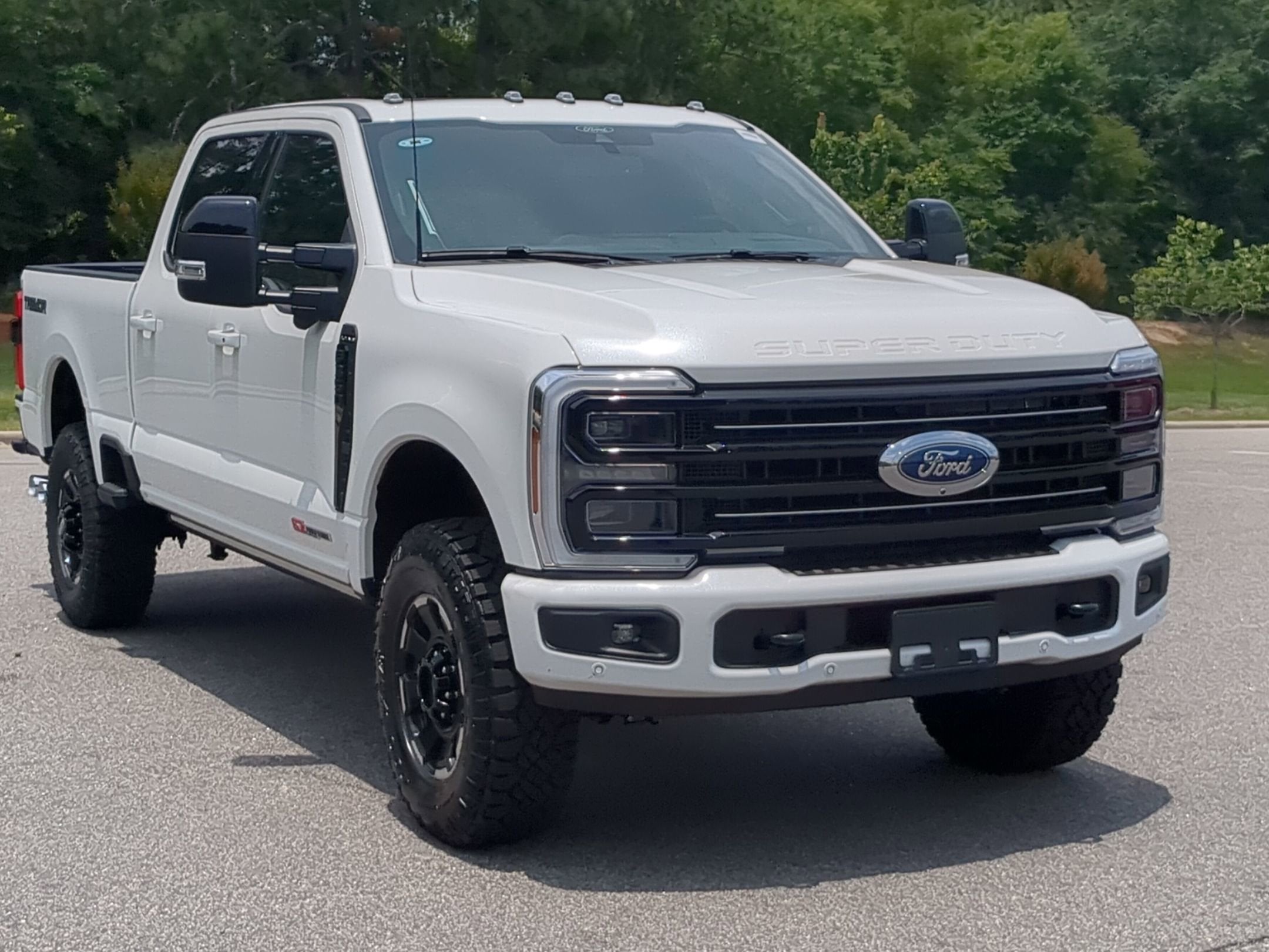 2026 Ford Super Duty F-350 SRW Platinum