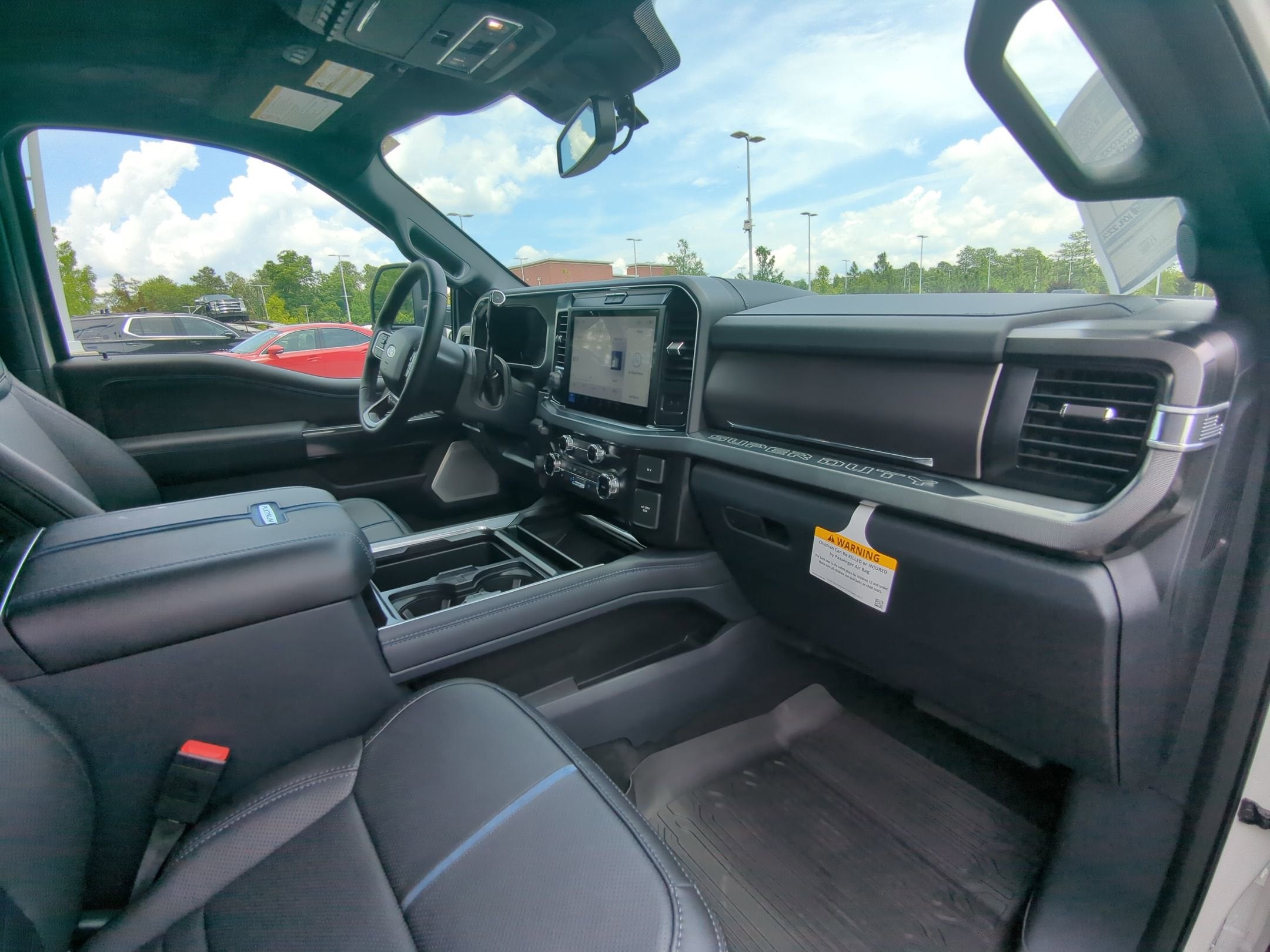 2026 Ford Super Duty F-350 SRW Platinum