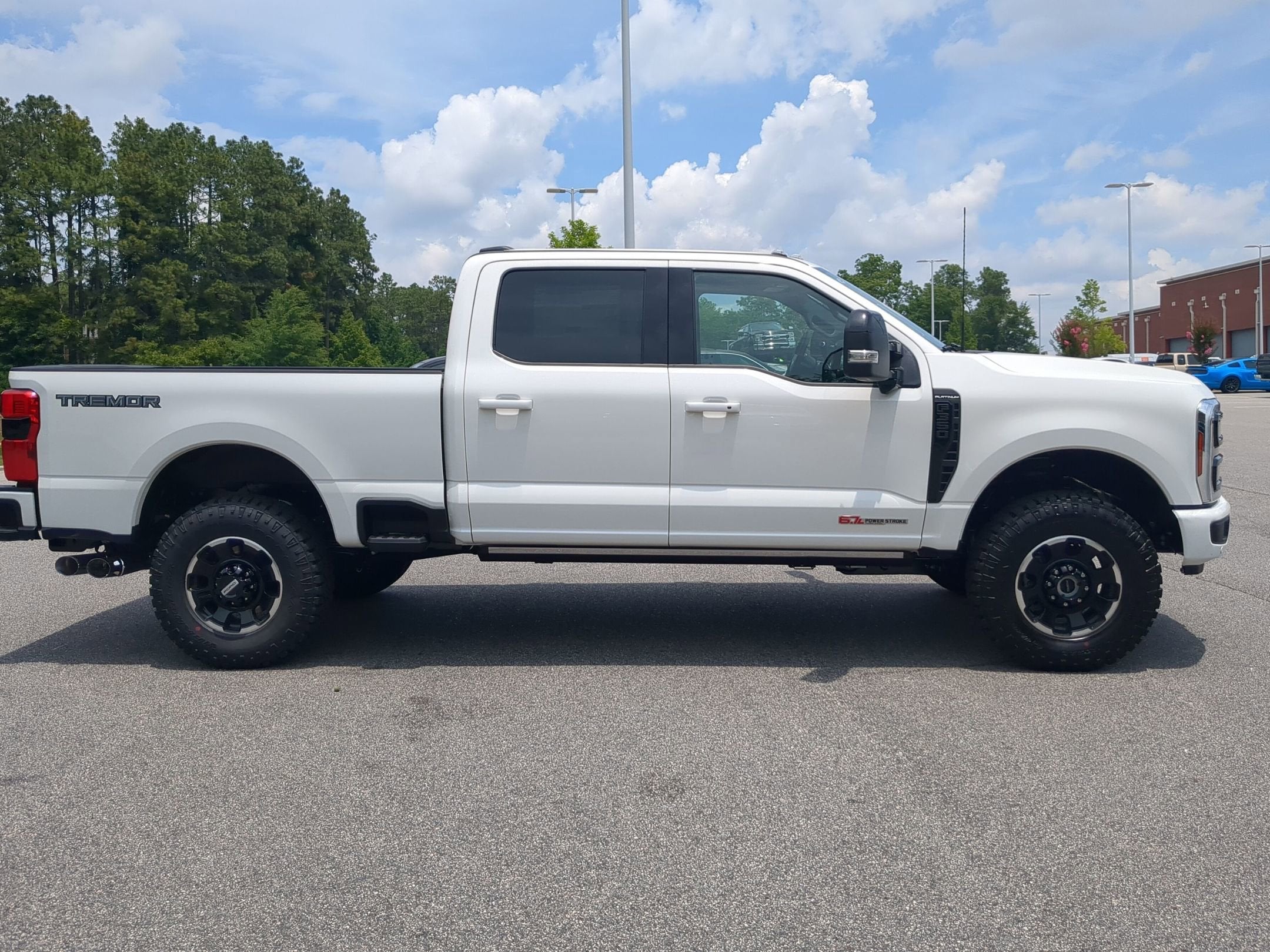 2026 Ford Super Duty F-350 SRW Platinum