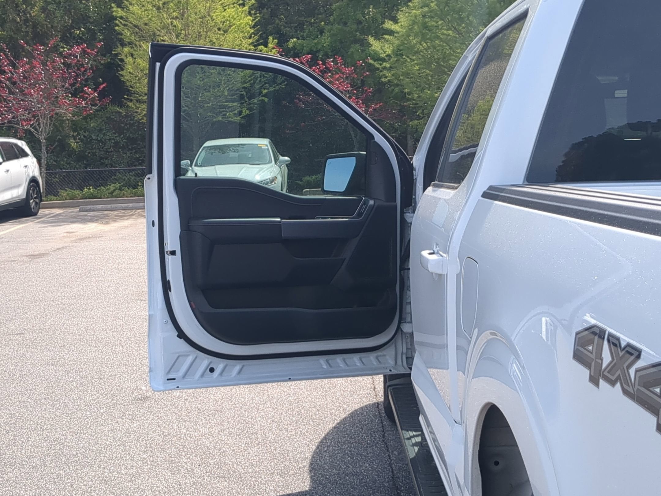 2025 Ford F-150 XLT - Crossroads Courtesy Demo