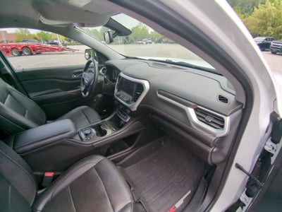 2020 GMC Acadia SLT