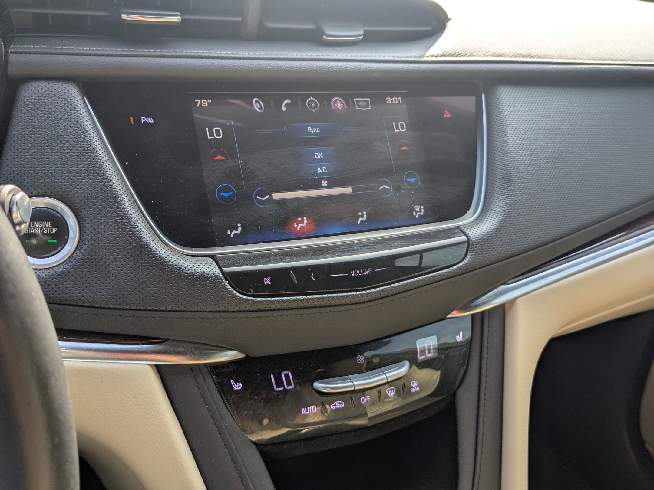 2017 Cadillac XT5 Luxury FWD