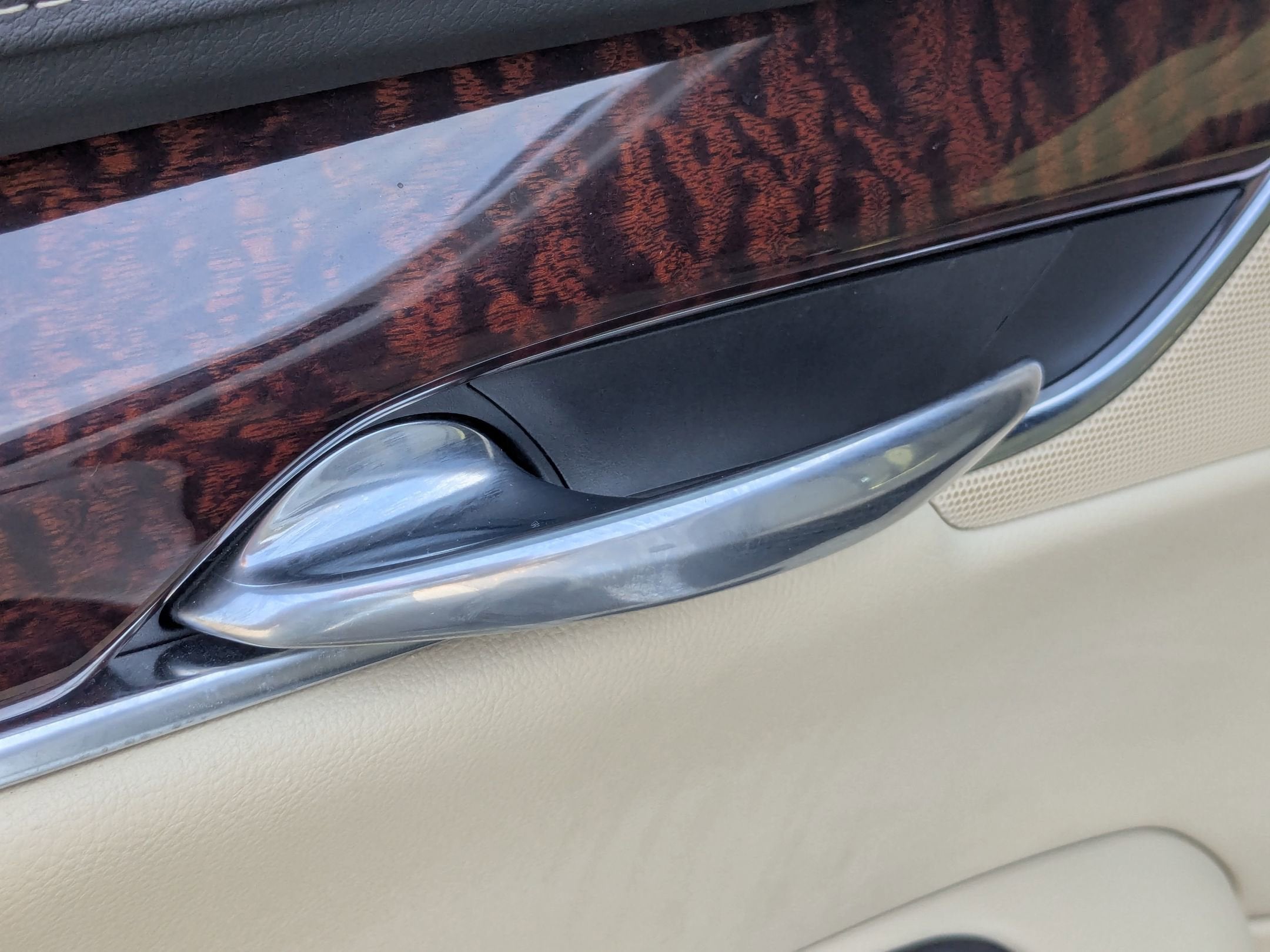 2017 Cadillac XT5 Luxury FWD