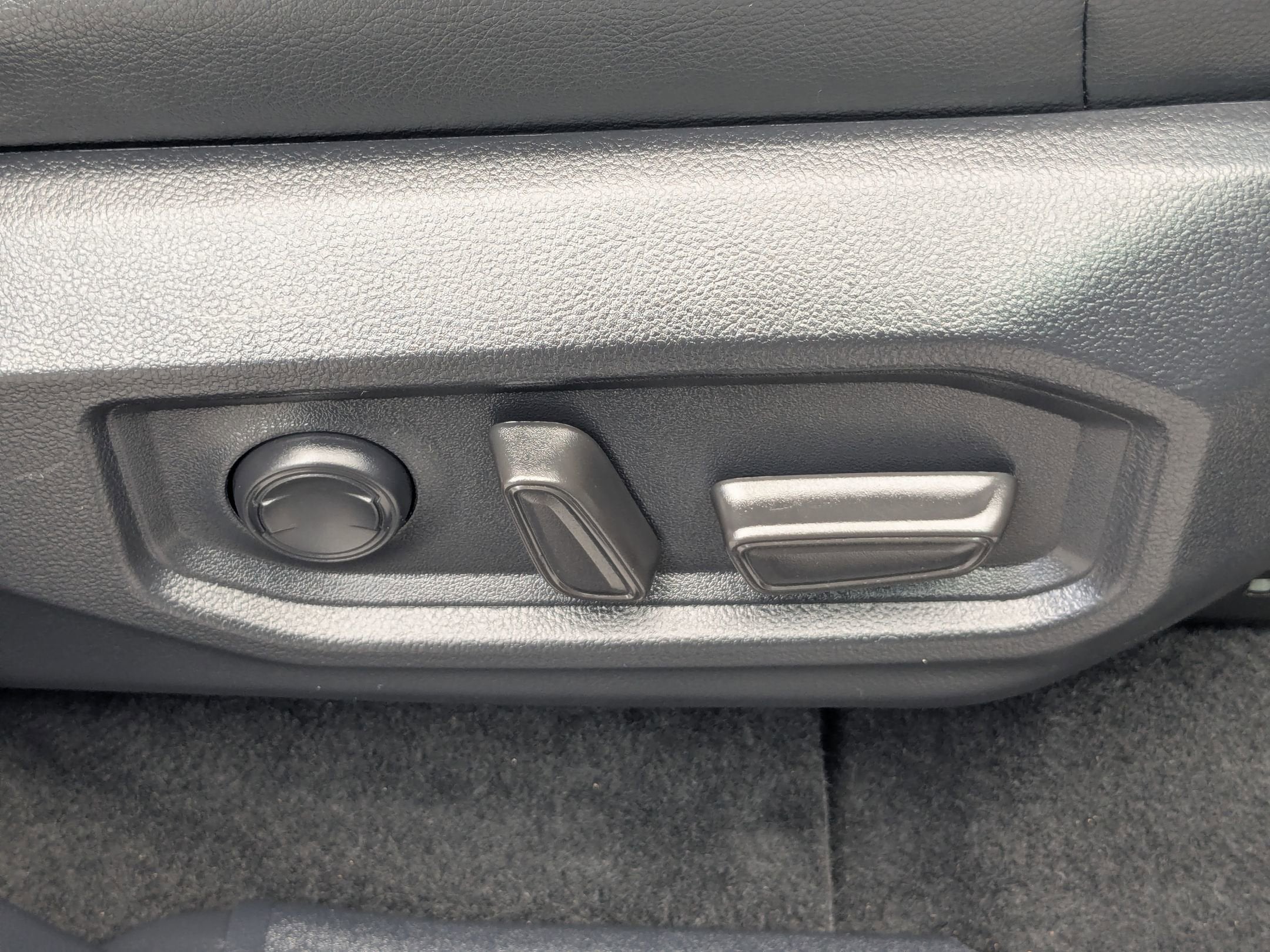 2023 Toyota Tundra 4WD Limited Hybrid