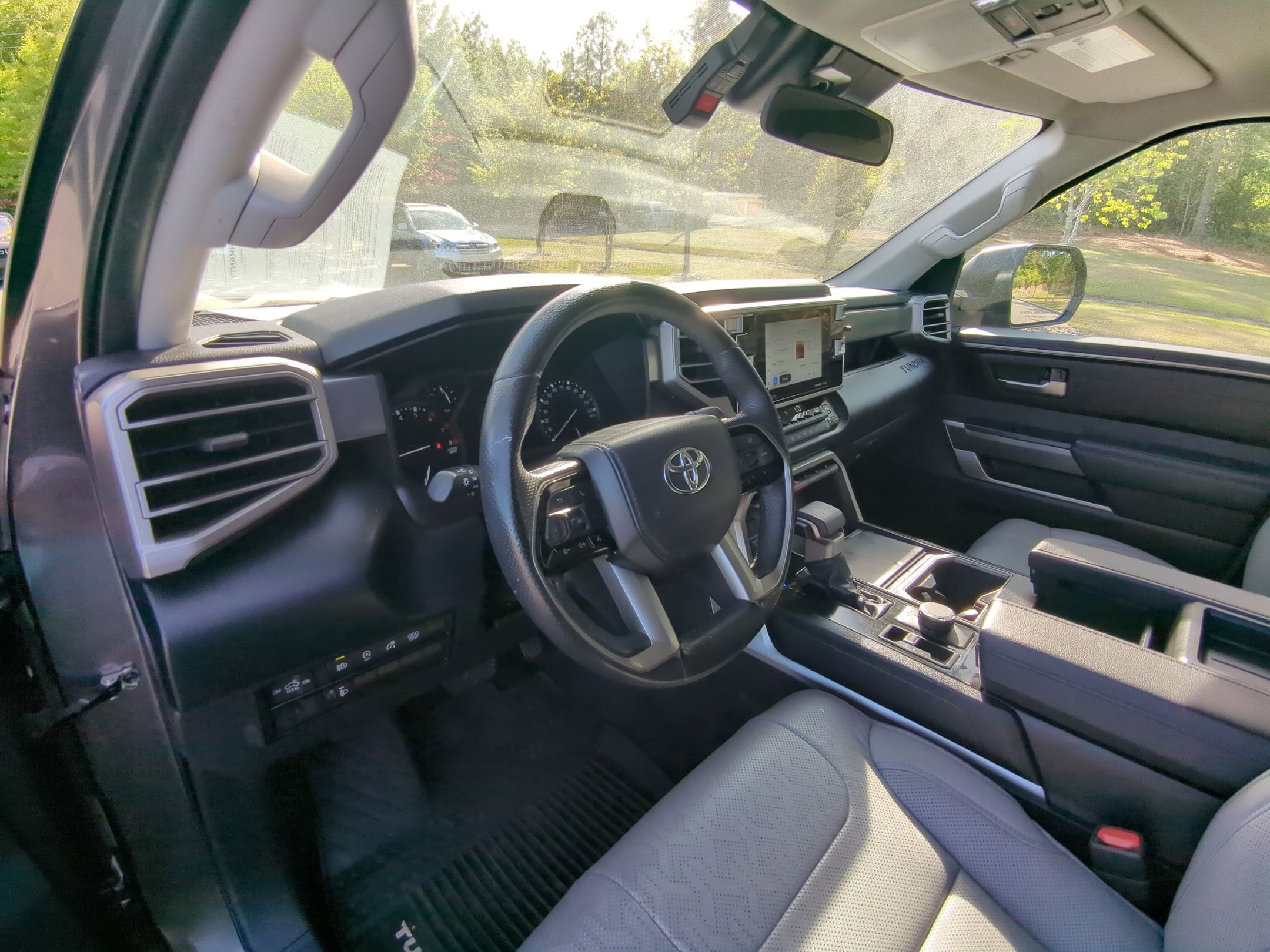 2024 Toyota Tundra 4WD SR5