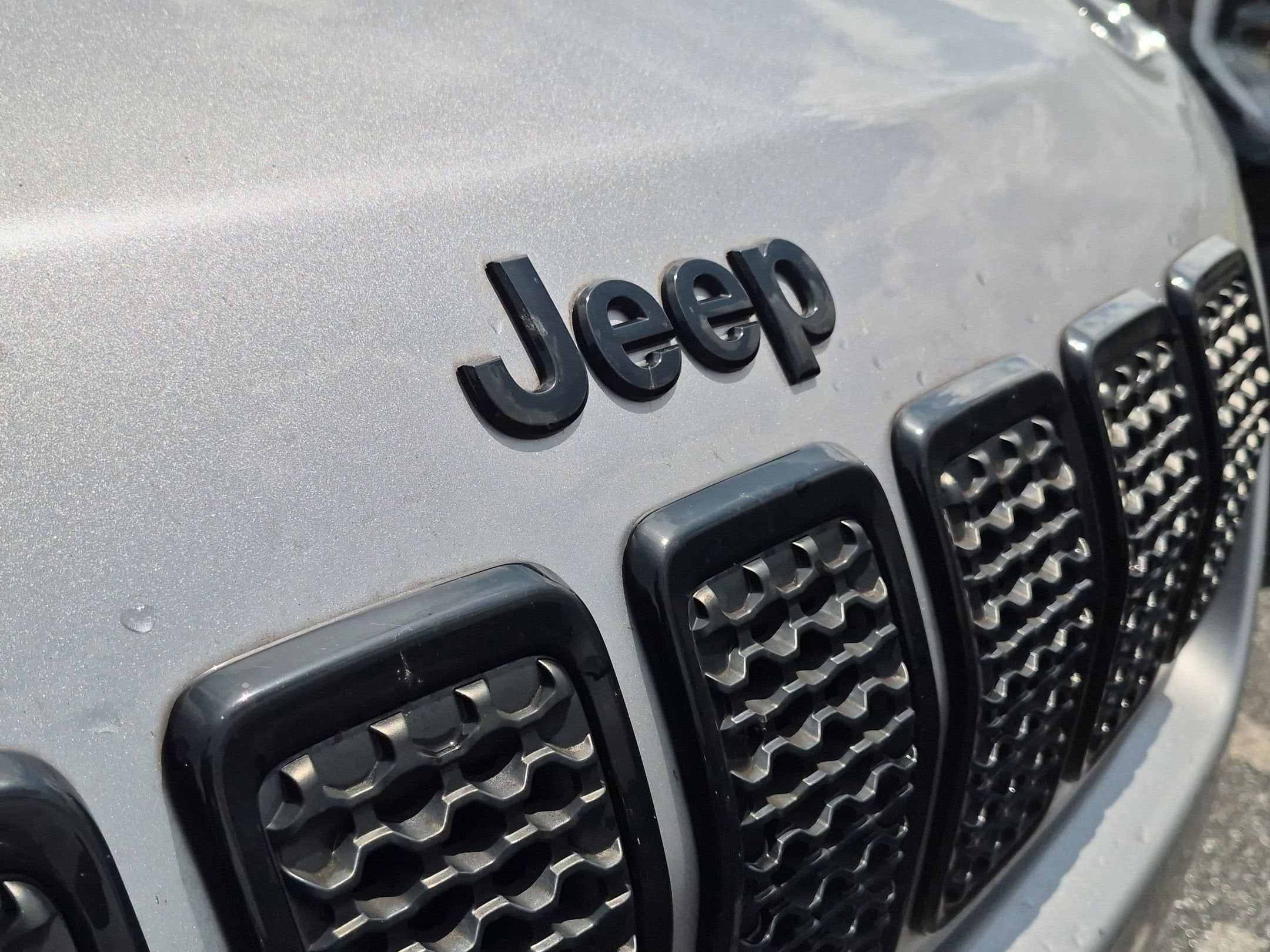 2020 Jeep Cherokee Altitude