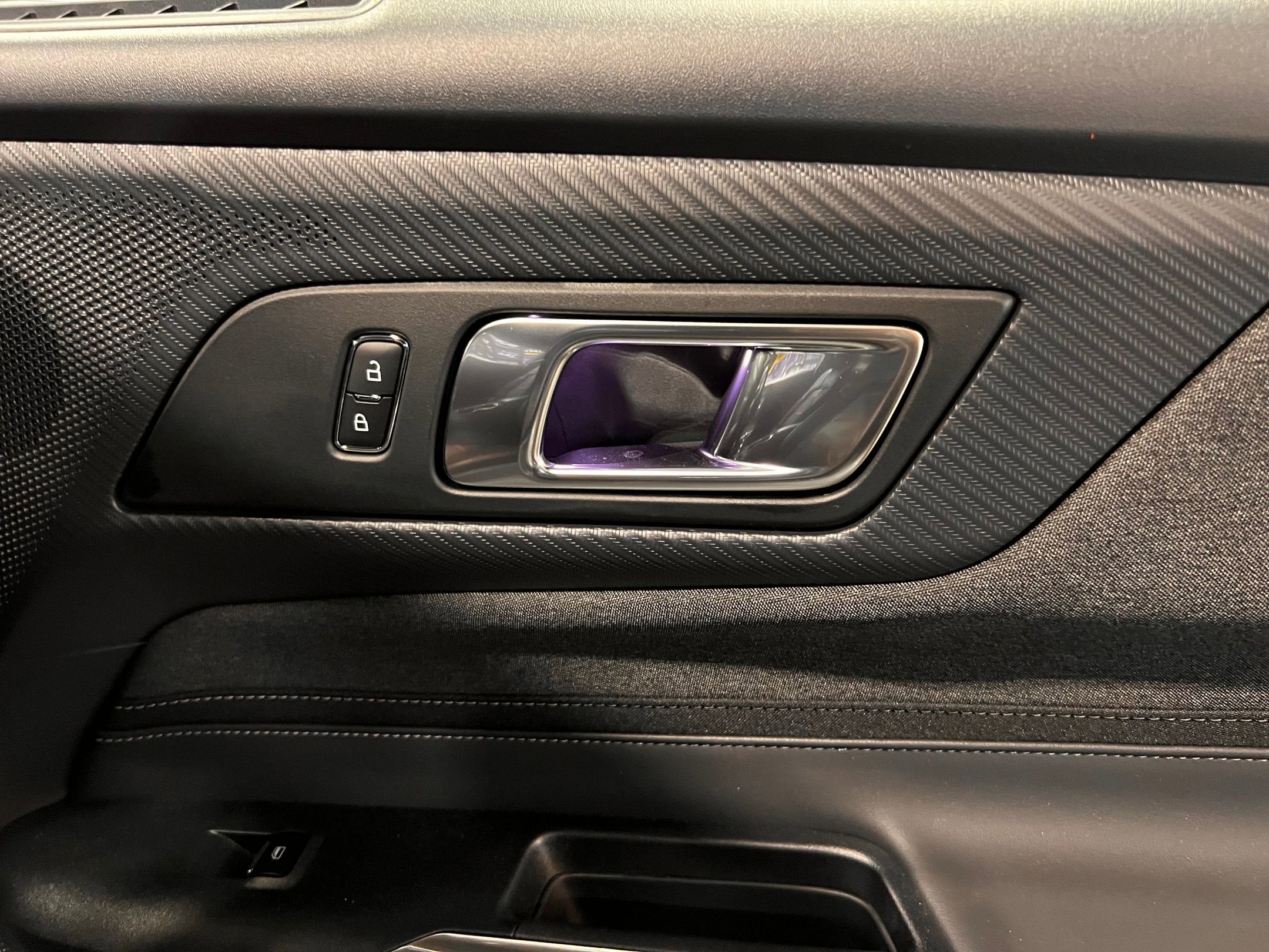 2025 Ford Mustang GT Saleen White Label