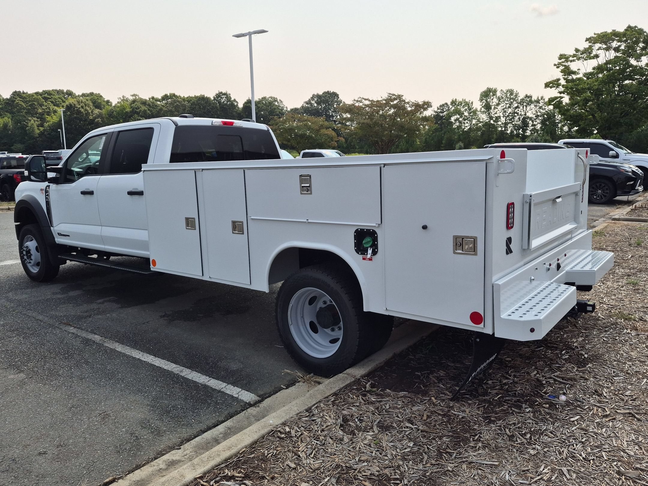 2026 Ford Super Duty F-450 DRW XL
