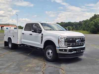 2026 Ford Super Duty F-350 DRW XL