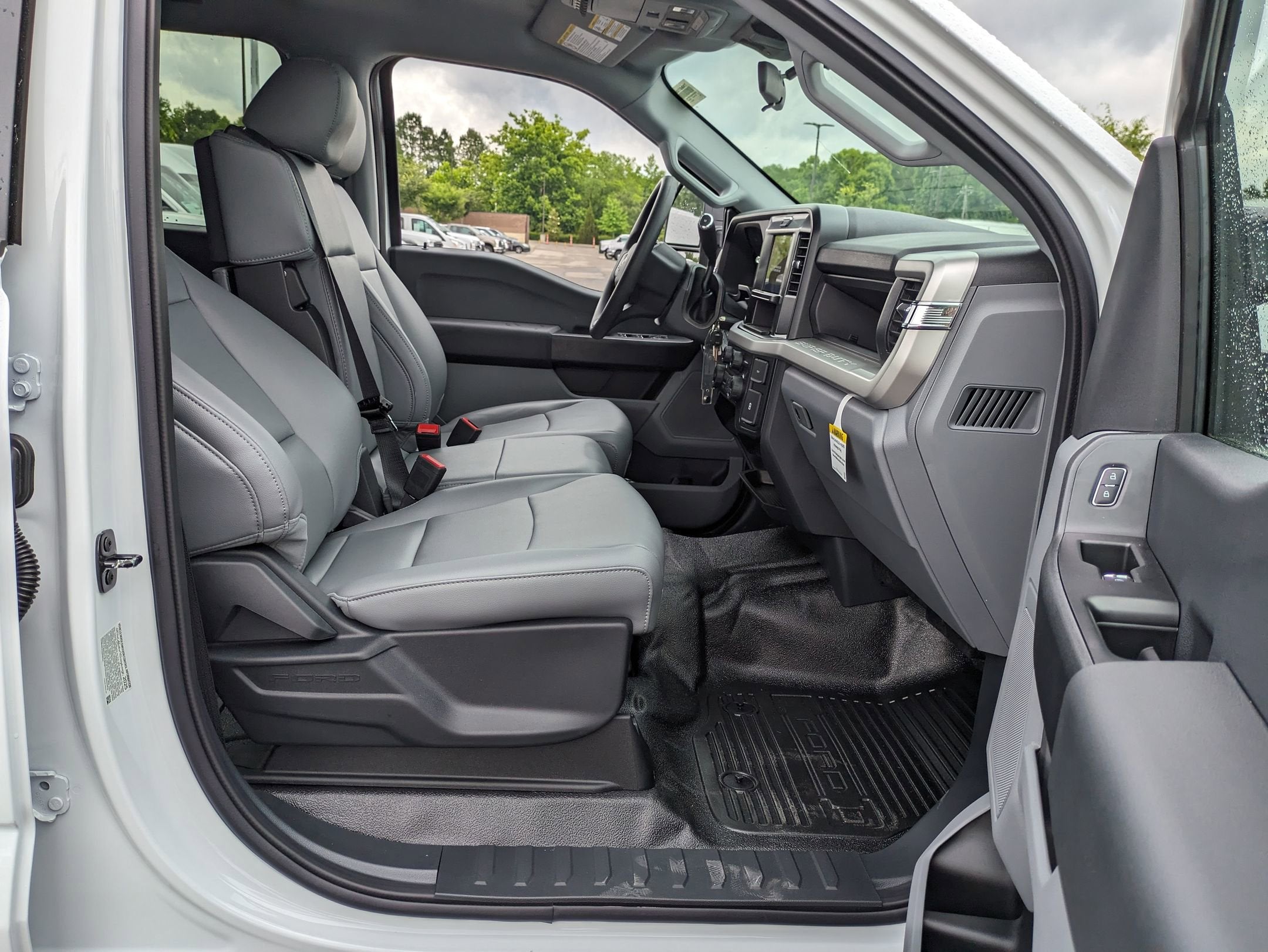 2025 Ford Super Duty F-350 DRW XL