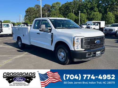 2025 Ford Super Duty F-350 SRW XL