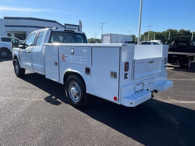 2025 Ford Super Duty F-350 SRW XL