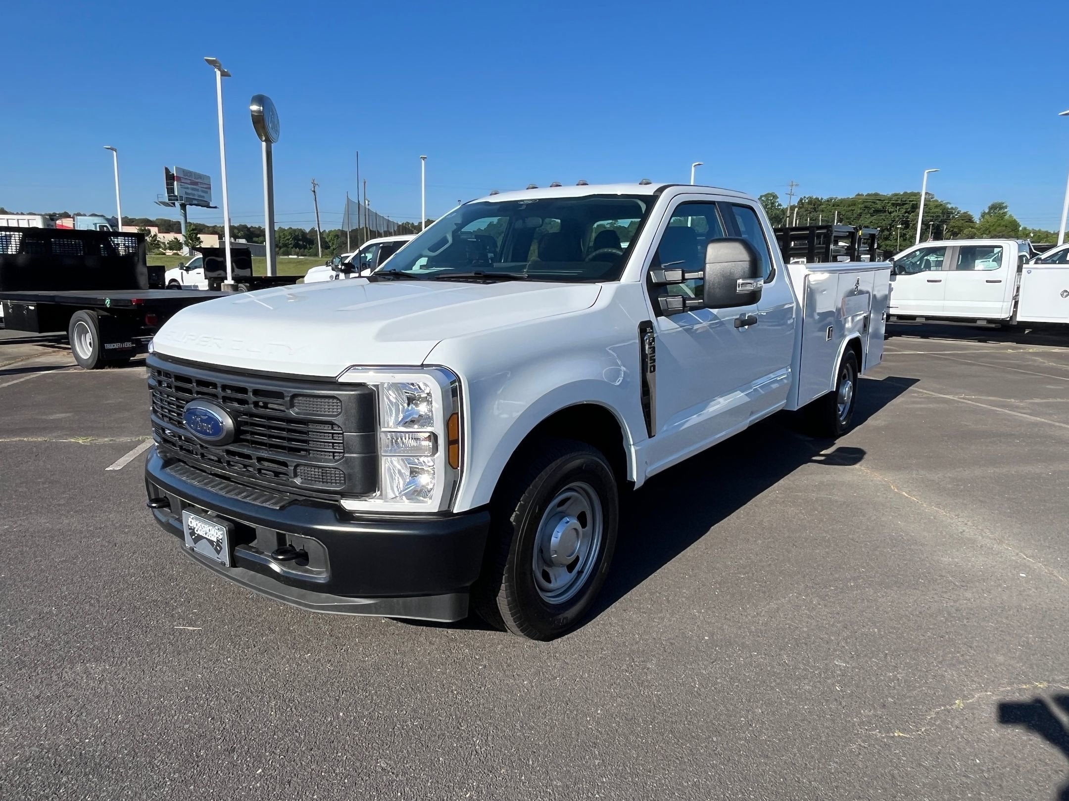 2025 Ford Super Duty F-350 SRW XL
