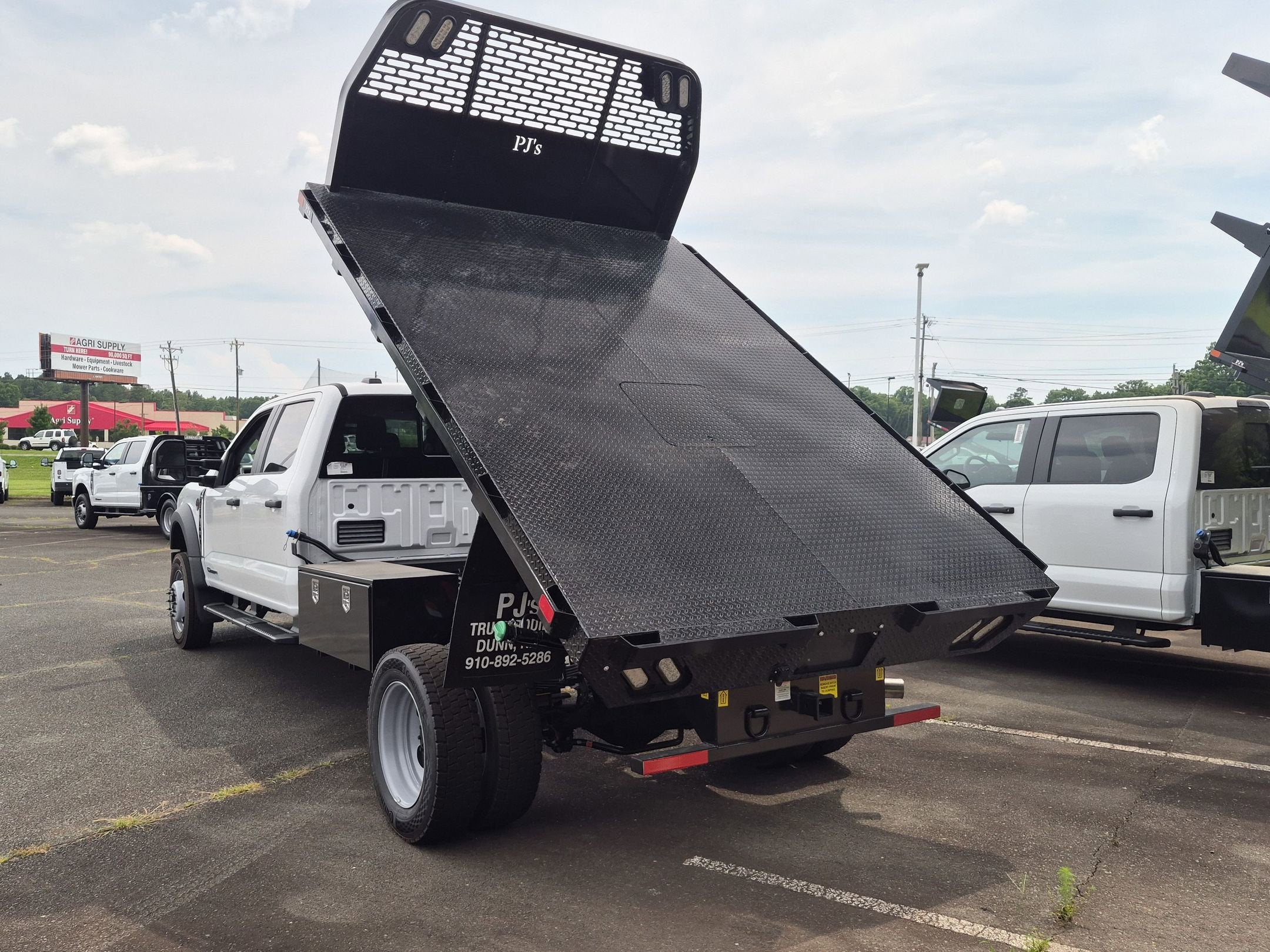 2026 Ford Super Duty F-450 DRW XL